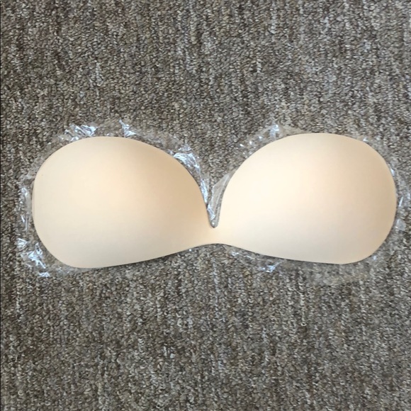 SOLD Invisible Adhesive Bra A cup - Picture 2 of 6